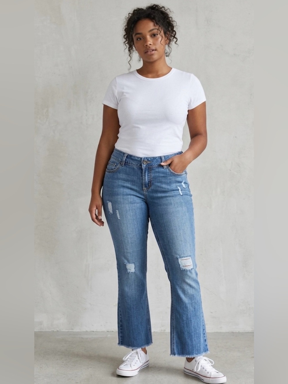Rue21 Distressed Mid-Rise Denim Jeans – Size 13/14